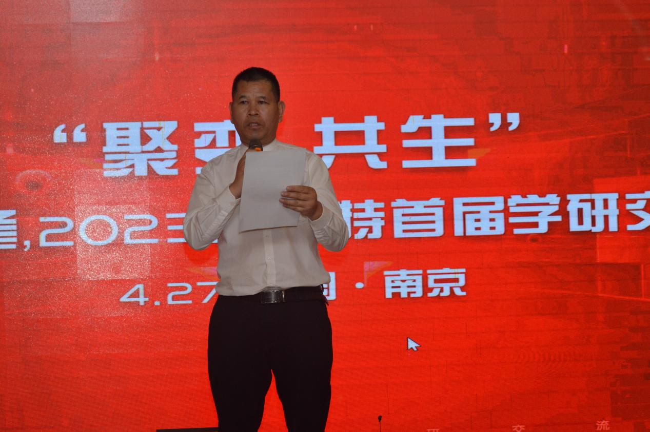 曼卡特創(chuàng)始人、董事總經(jīng)理徐寶余先生